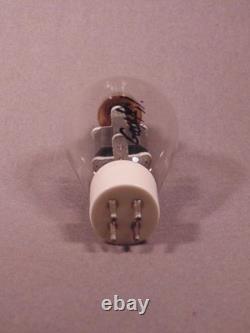 1 T 55 TAYLOR Ceramic Base Globe HiFi Ham Radio Amplifier Vintage Vacuum Tube