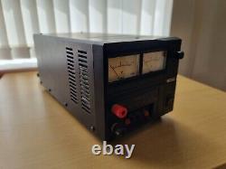 Alinco DM-130MV 3-15V / 30A Linear Power Supply