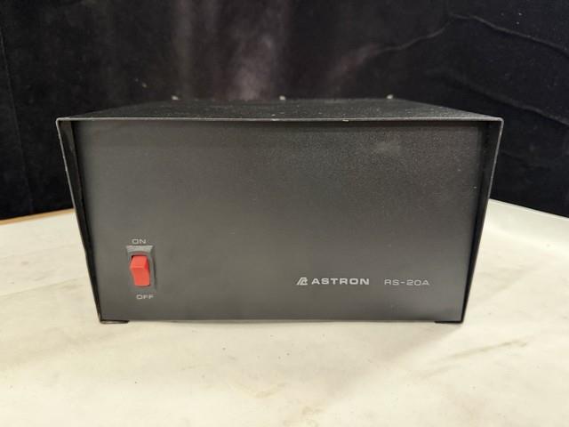 Astron Rs-20a Linear Power Supply 13.8vdc 20a Pulled Working Ham Radio Cb