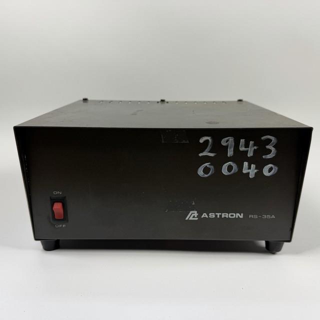 Astron Rs-35a Linear Regulated Dc Power Supply 35a Peak Ham Radio Tested