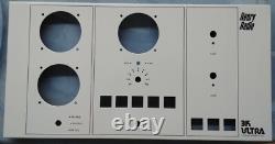 Henry 3K Ultra HF amplifier front panel ham radio, Black 3K ULTRA lettering