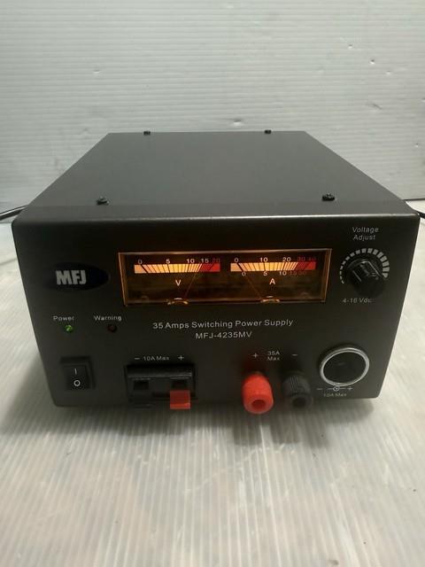 Mfj Switching Power Supply Model Mfj-4235mv 35 Amp Mint