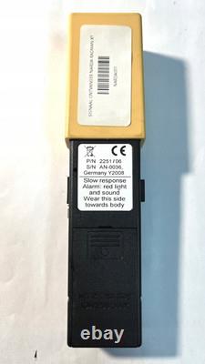 Narda RadMan XT Personal RF Monitor 2251/06 Signal Receiver Narda RadMan XT Personal RF Monitor 2251/06 Signal Receiver